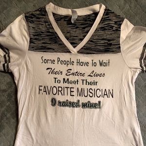 Kavio Women’s Band/Musician short sleeve shirt - M